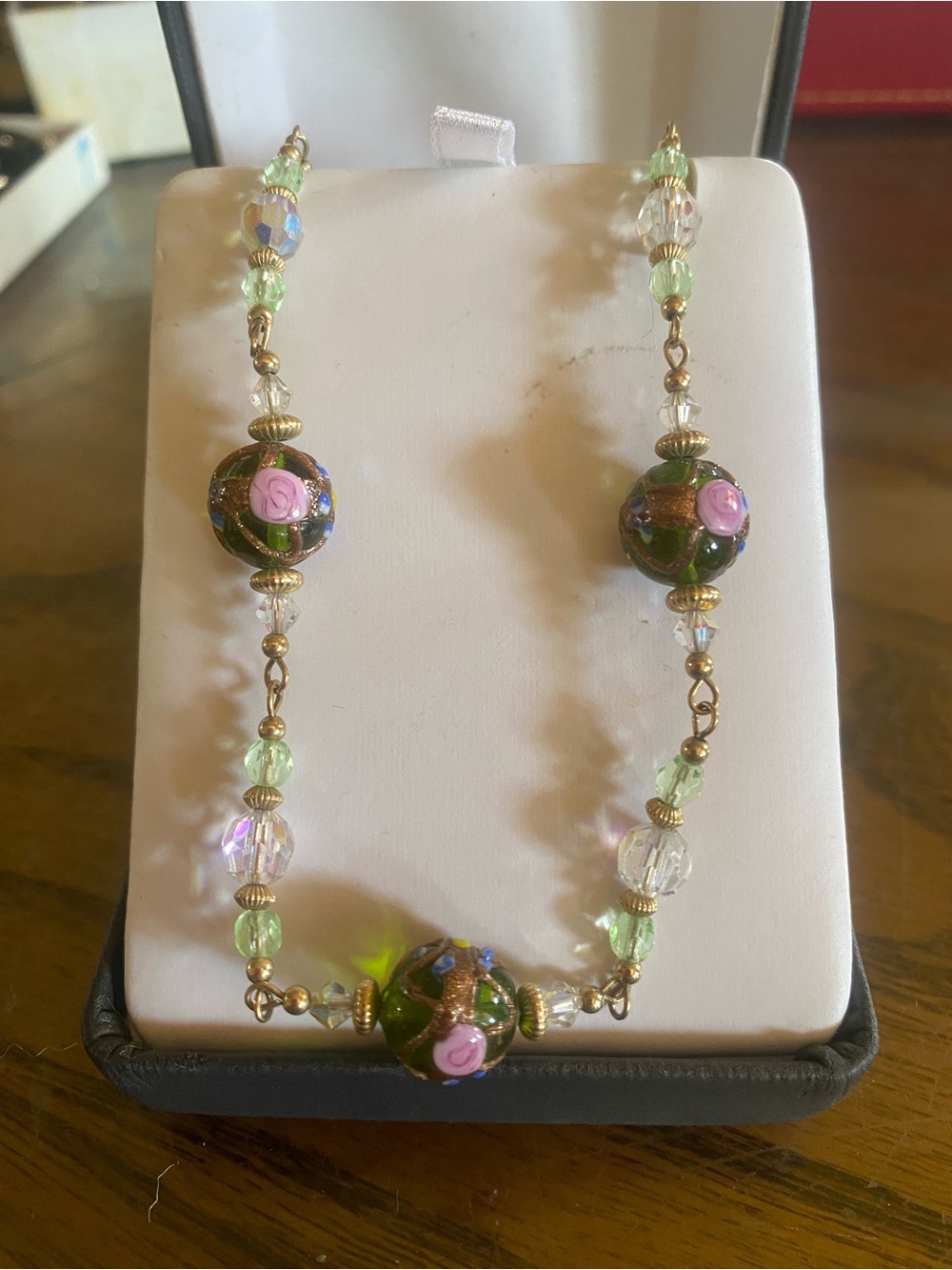Vintage Large Murano Glass Wedding Cake Beaded Necklace. - Picture 3 of 3